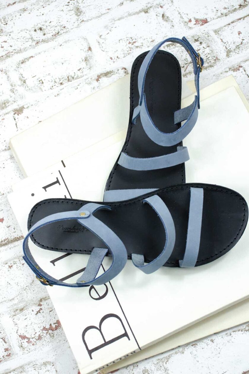 FUNKY CHIC flat strappy sandals in light blue
