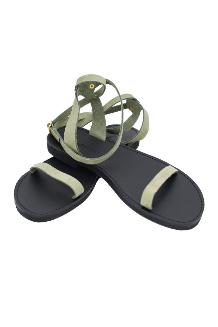 FUNKY ESSENTIALS minimal flat sandals in green leather