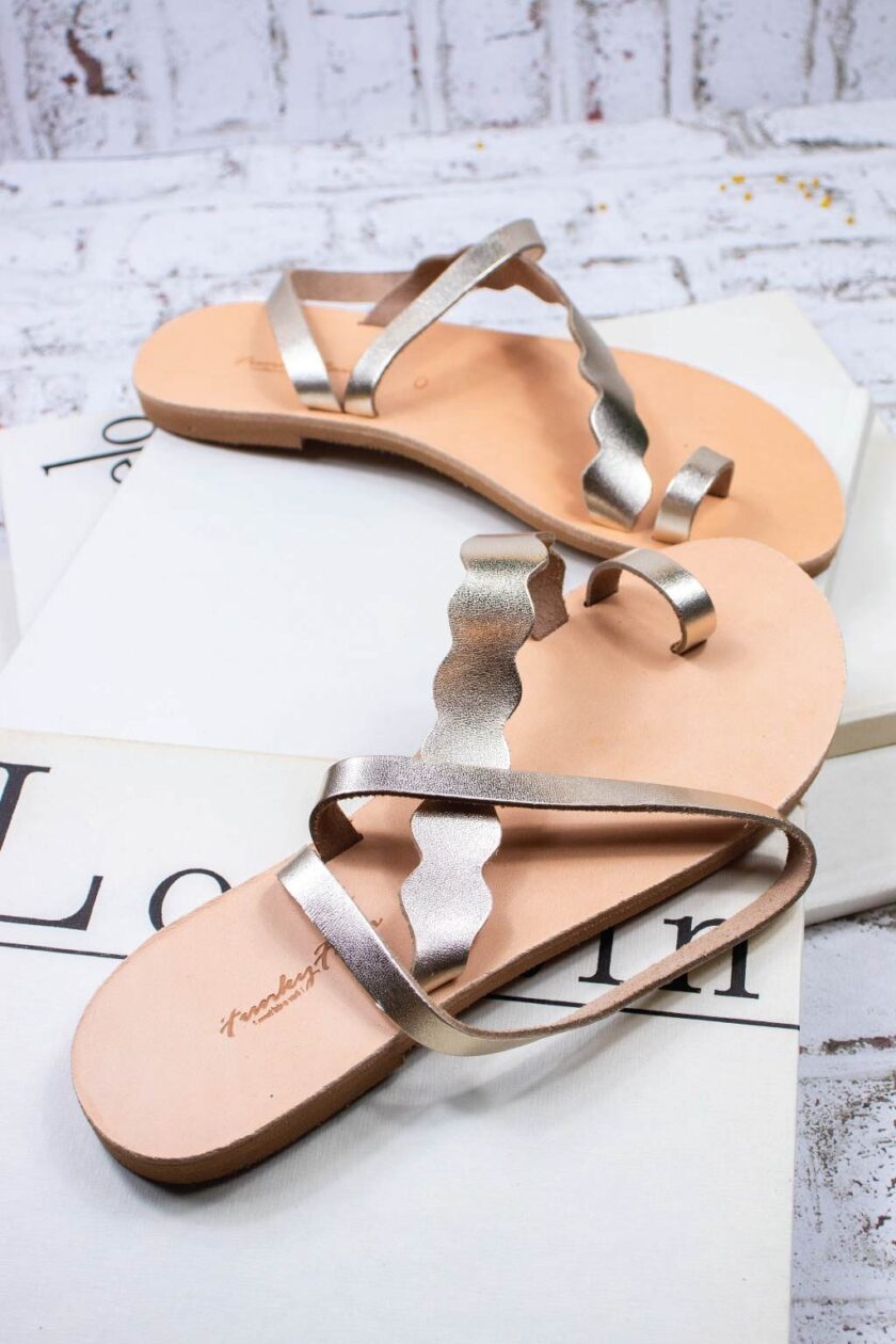 FUNKY FABULOUS strappy flat sandals in gold leather