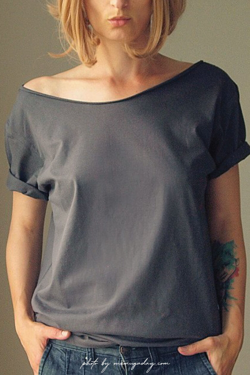 FUNKY T oversize t-shirt in gray