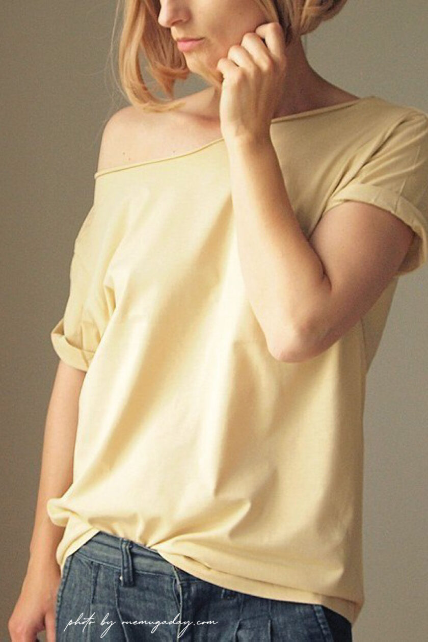FUNKY T oversize t-shirt in nude